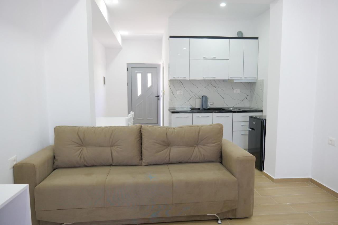 Iljo Apartments Ksamil Extérieur photo