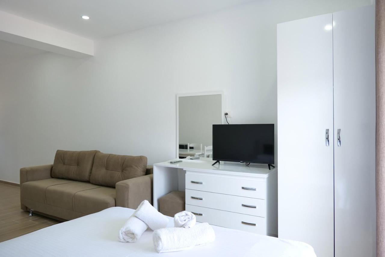 Iljo Apartments Ksamil Extérieur photo