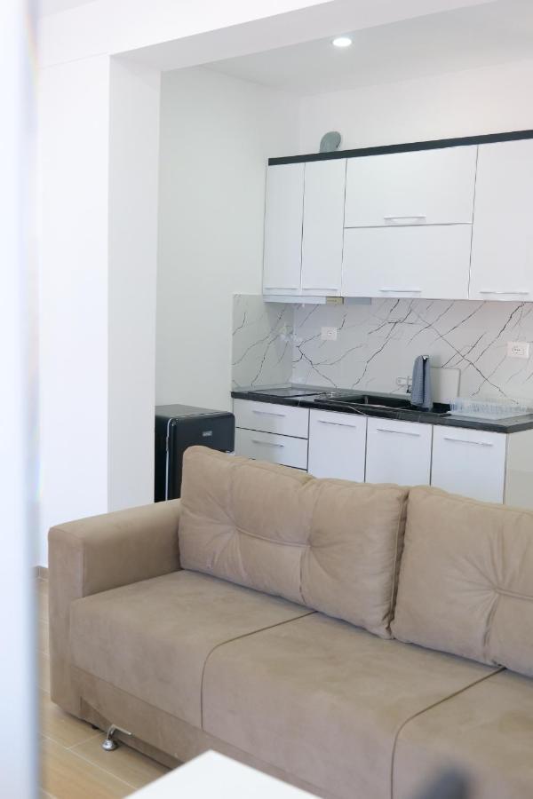 Iljo Apartments Ksamil Extérieur photo